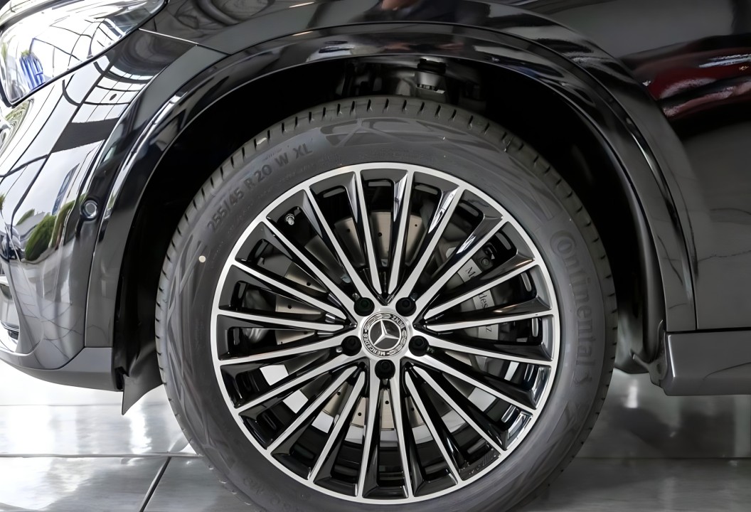 Mercedes-Benz GLC Coupe 300de 4MATIC AMG Line - foto 18