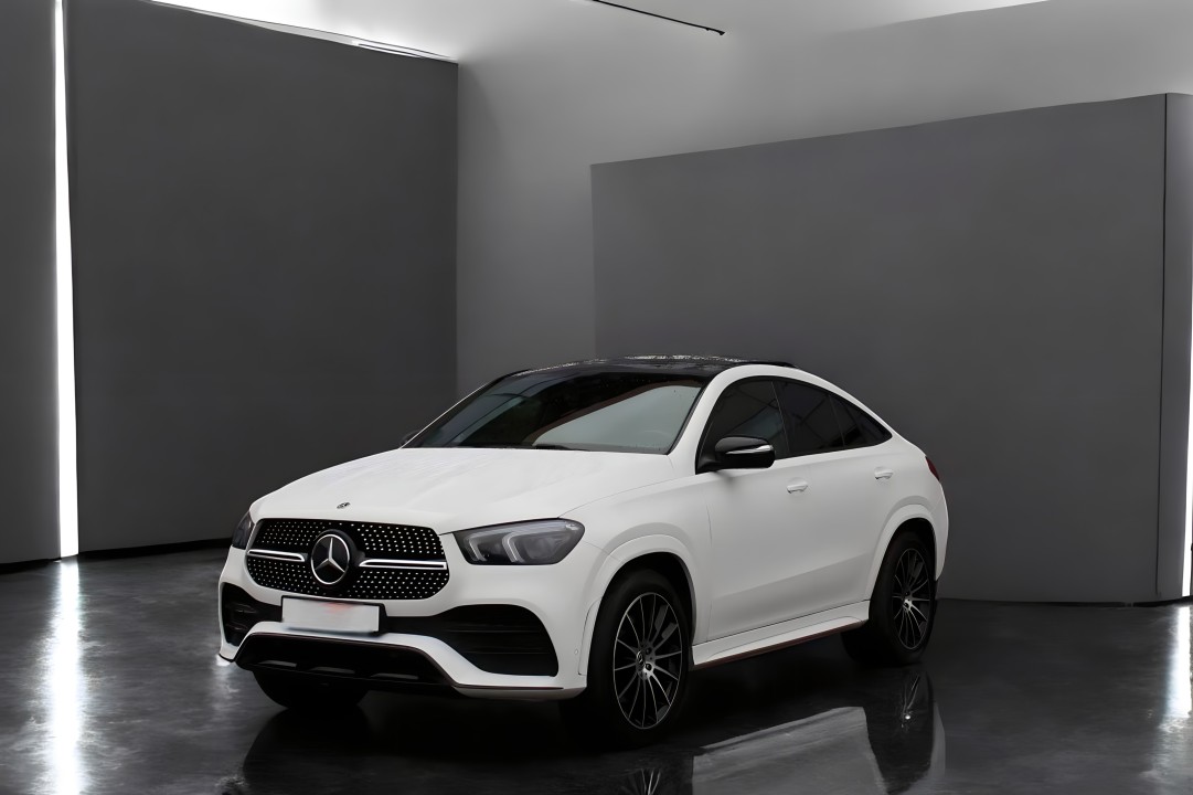 Mercedes-Benz GLE Coupe 350d 4MATIC AMG (2)
