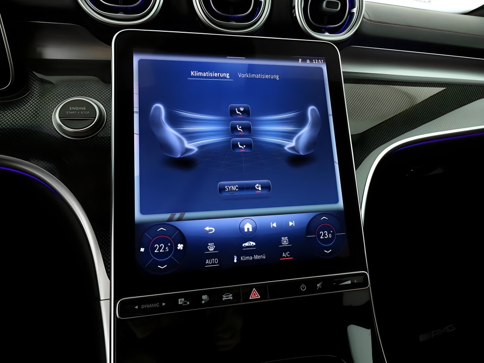 Mercedes-Benz C 300e 4MATIC AMG Line - foto 20