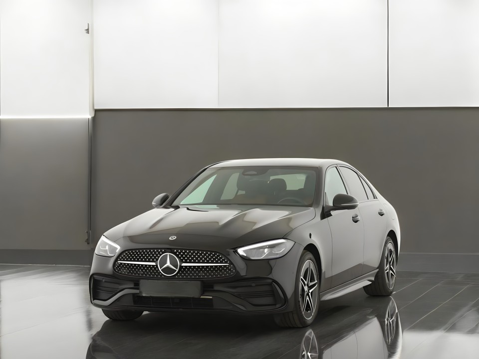 Mercedes-Benz C 300e 4MATIC AMG Line - foto 6