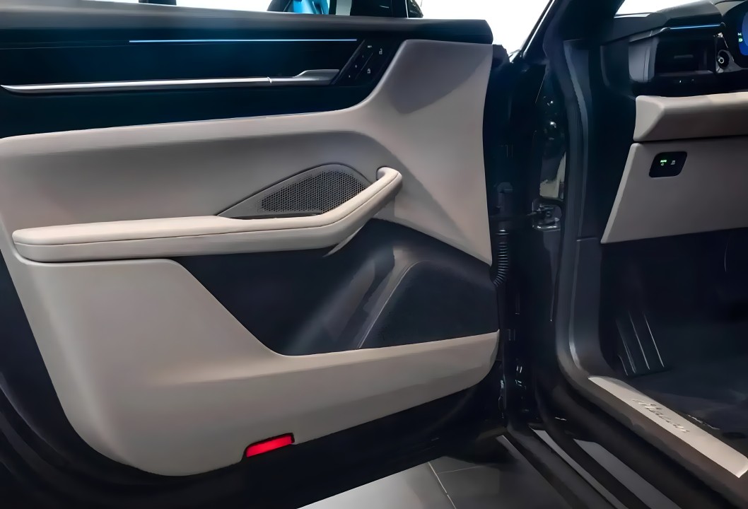 Porsche Macan - foto 13