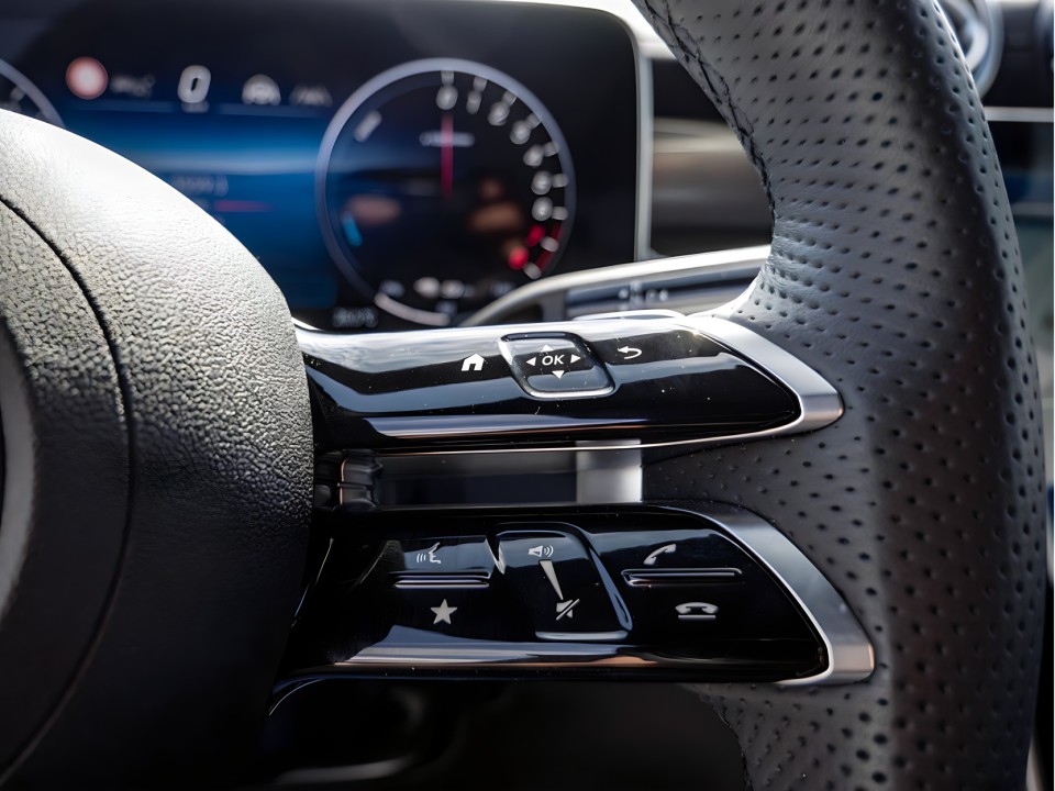 Mercedes-Benz GLC Coupe 400e 4MATIC - foto 10