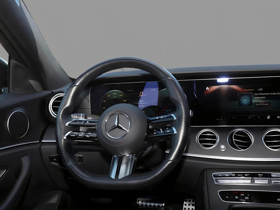 Mercedes-Benz E 300e 4MATIC AMG Line - foto 8