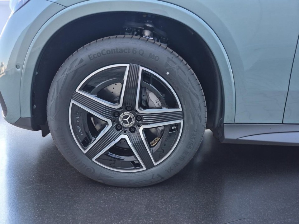 Mercedes-Benz GLC Coupe 300e 4MATIC AMG Line - foto 16