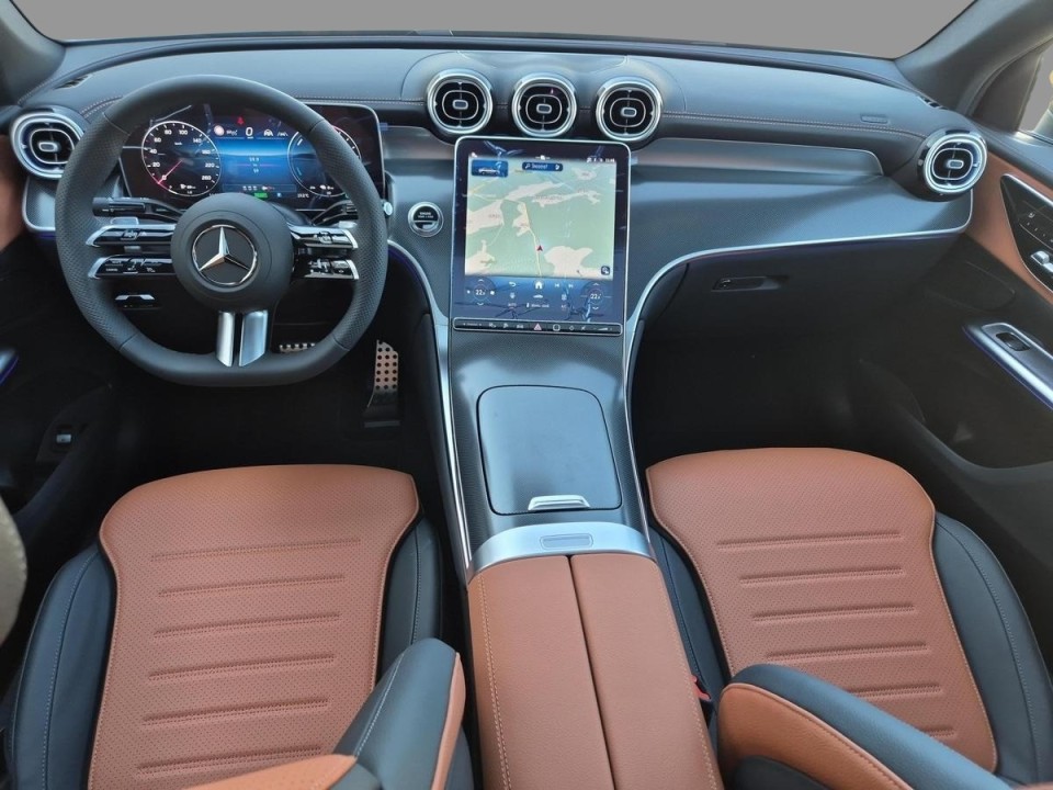 Mercedes-Benz GLC Coupe 300e 4MATIC AMG Line - foto 9