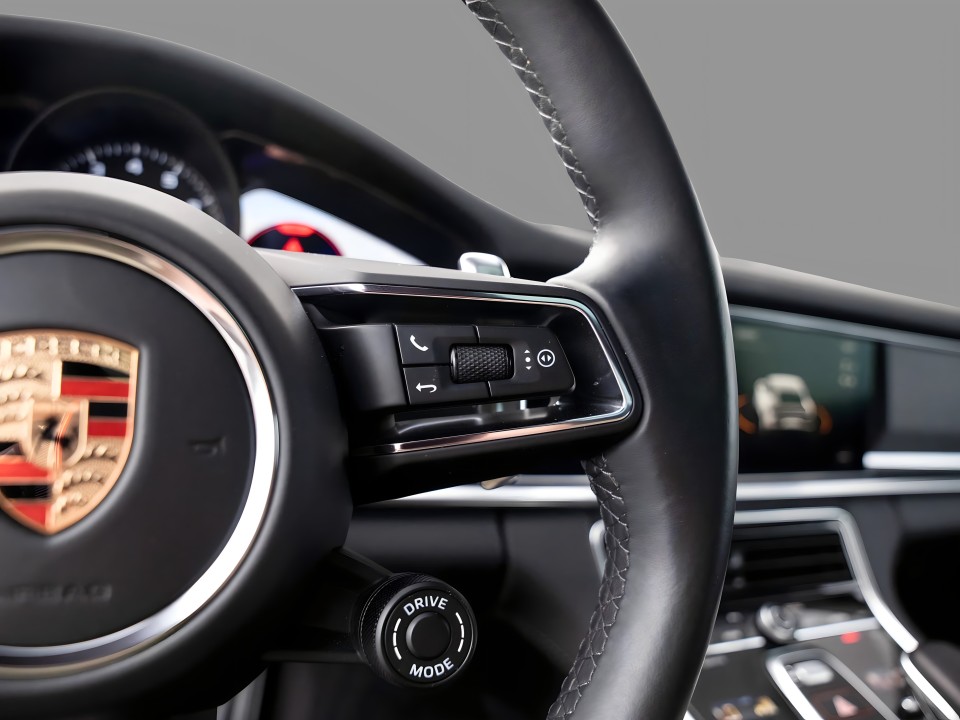 Porsche Panamera 4 E-Hybrid Platinum Edition - foto 9