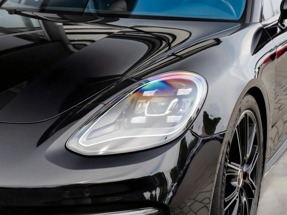 Porsche Panamera 4 E-Hybrid Platinum Edition - foto 28