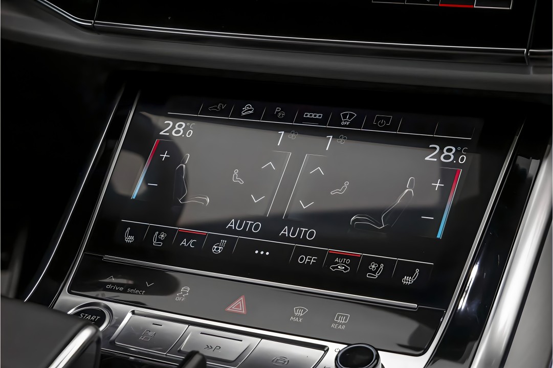 Audi Q8 60 TFSIe quattro tiptronic S-Line - foto 11