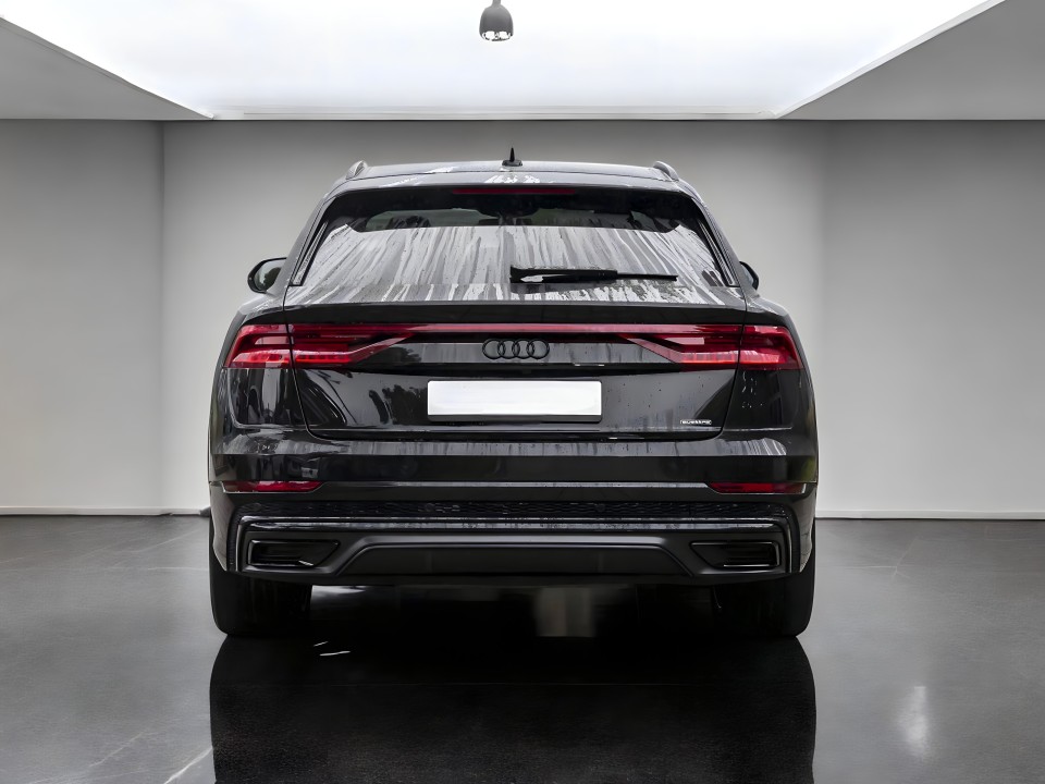 Audi Q8 60 TFSIe quattro tiptronic S-Line (5)