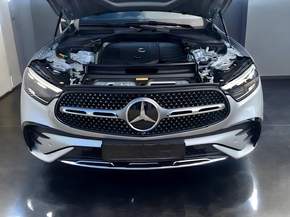Mercedes-Benz GLC Coupe 300e 4MATIC AMG Line - foto 9