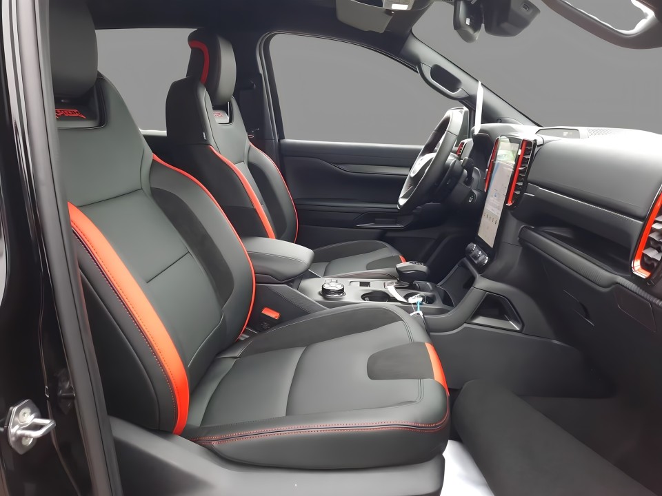 Ford Raptor - foto 9