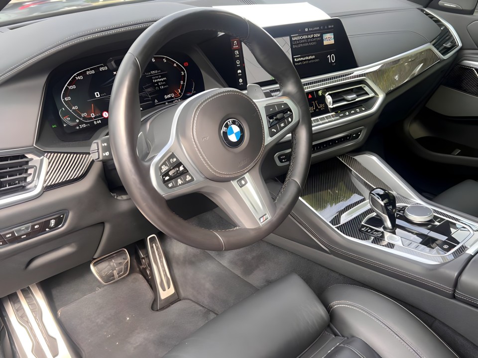 BMW X6 M50i - foto 6