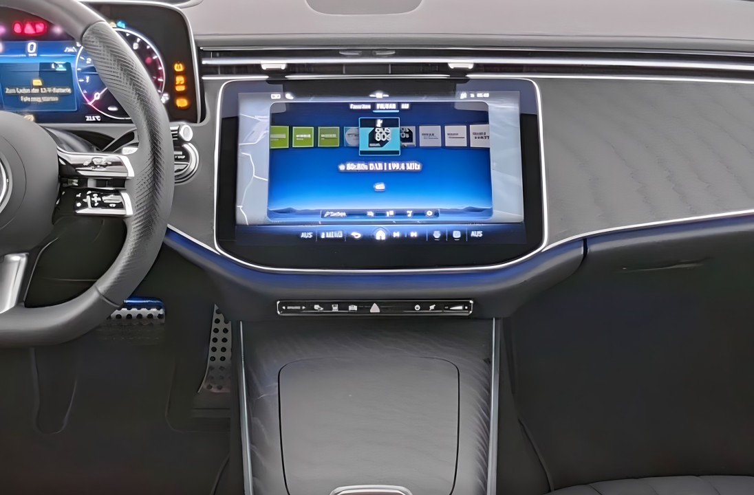 Mercedes-Benz E 450 4MATIC AMG - foto 6