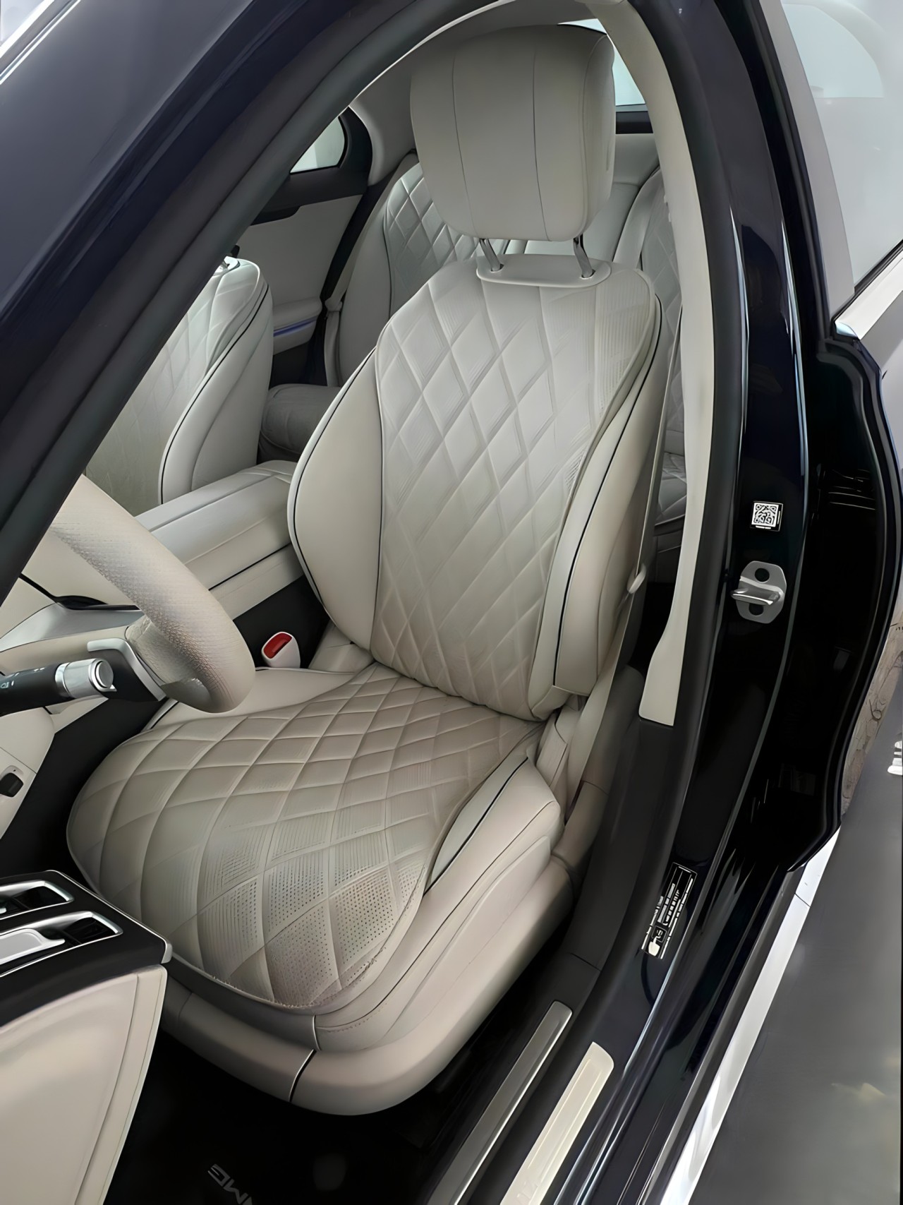 Mercedes-Benz S 450d 4MATIC AMG - foto 13