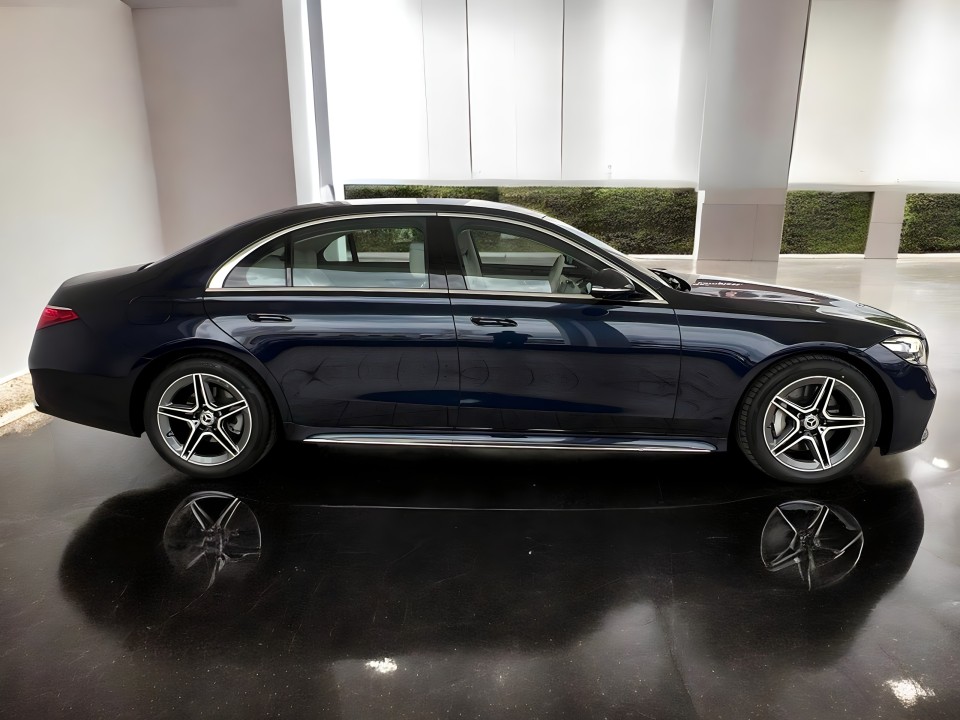 Mercedes-Benz S 450d 4MATIC AMG (2)