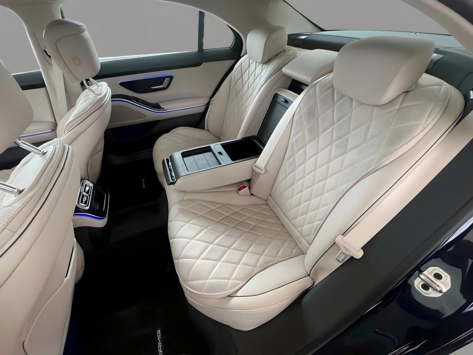 Mercedes-Benz S 450d 4MATIC AMG - foto 9