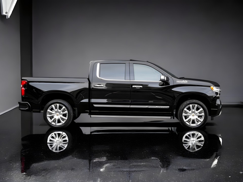 Chevrolet Silverado 1500 High Country (2)