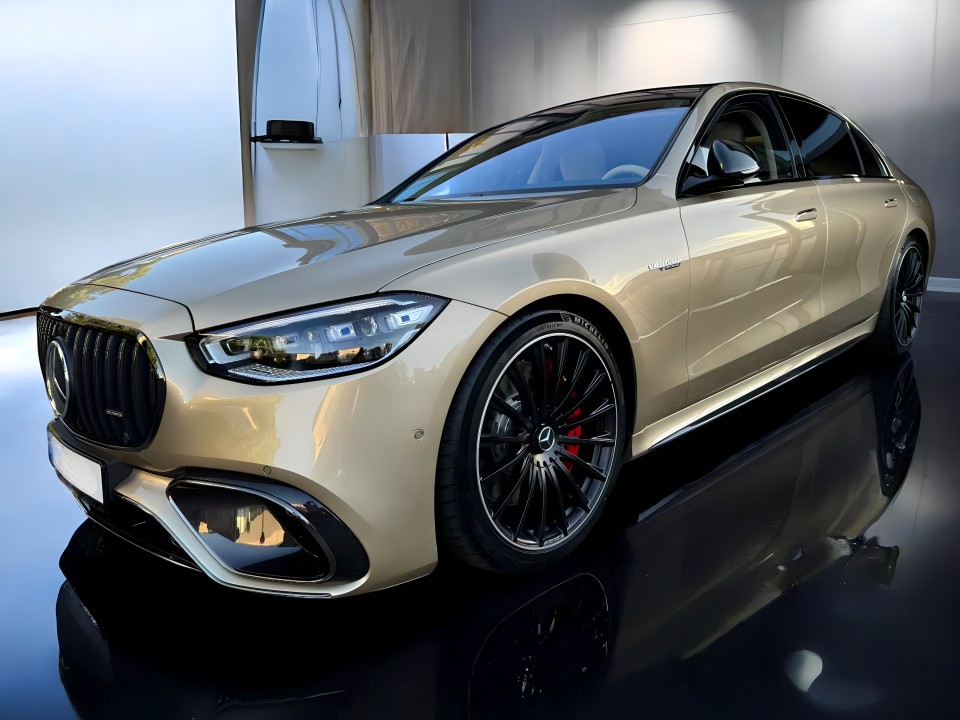 Mercedes-Benz S 63 AMG E-Performance (5)