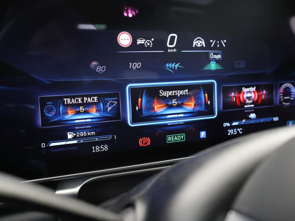 Mercedes-Benz S 63 AMG E-Performance - foto 23