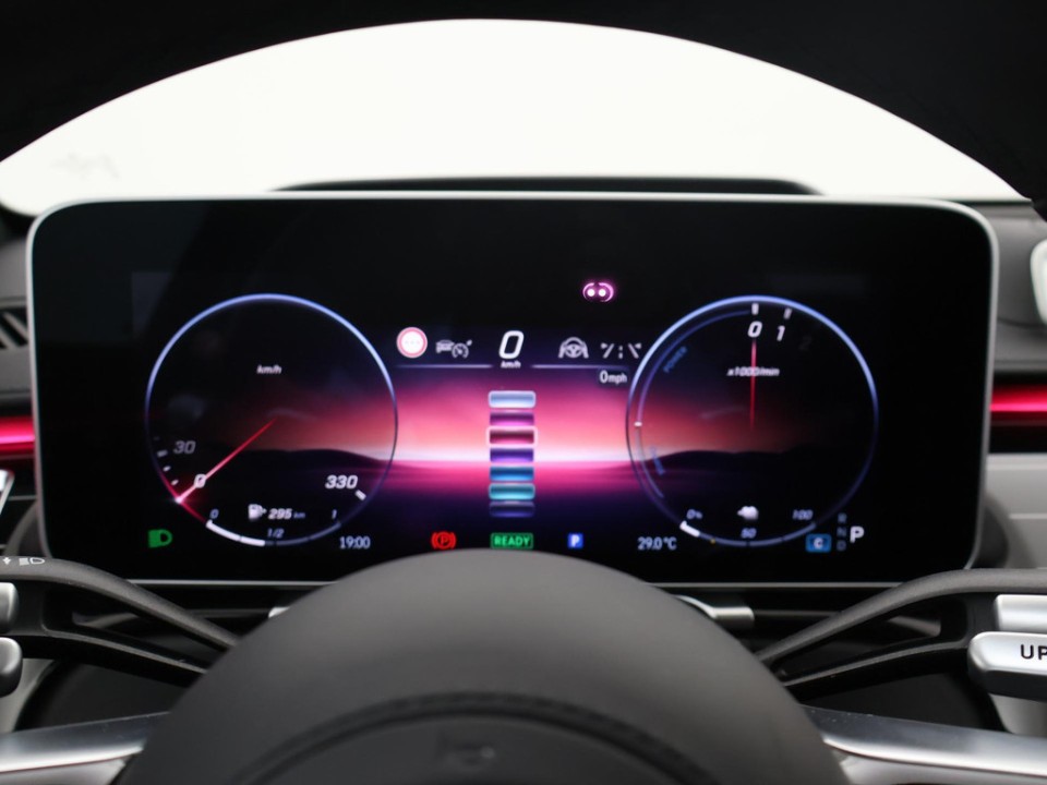 Mercedes-Benz S 63 AMG E-Performance - foto 24