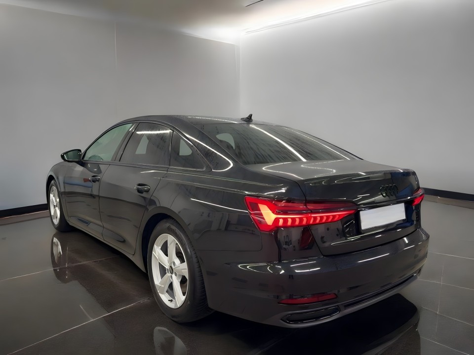Audi A6 45TFSI S tronic (3)