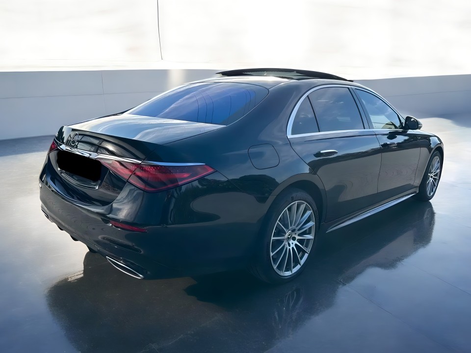 Mercedes-Benz S 580e Long (3)