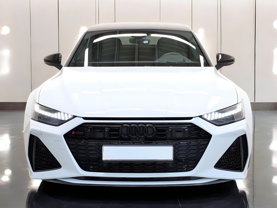 Audi RS7 Sportback TFSI Quattro (2)