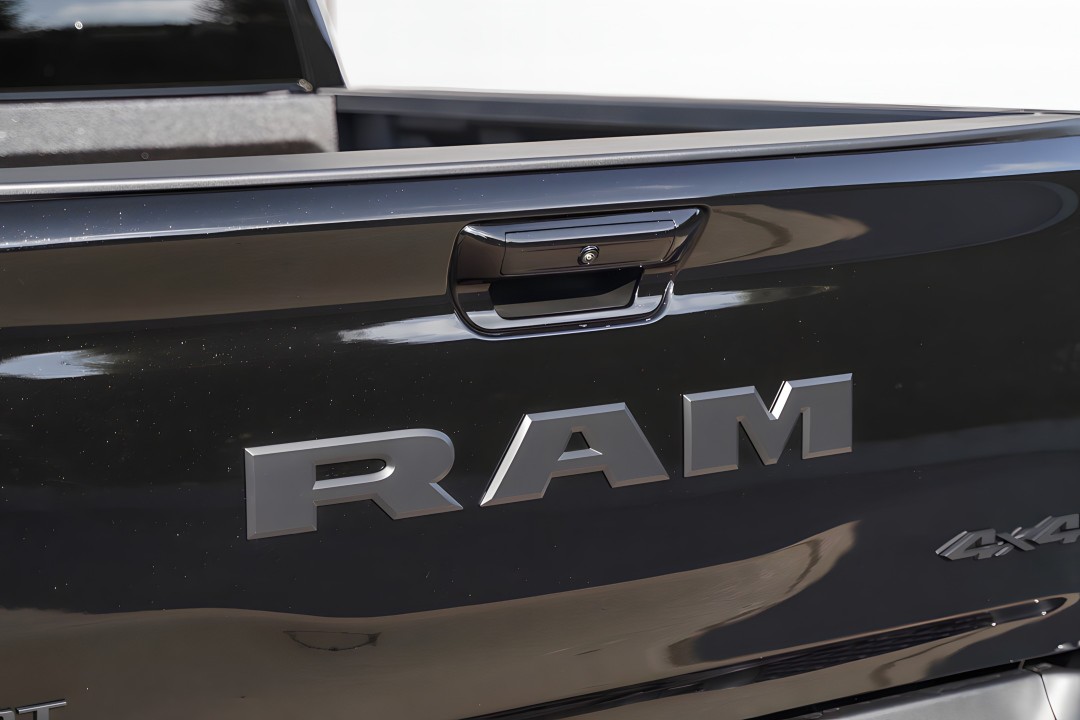 Dodge RAM 1500 Sport - foto 39