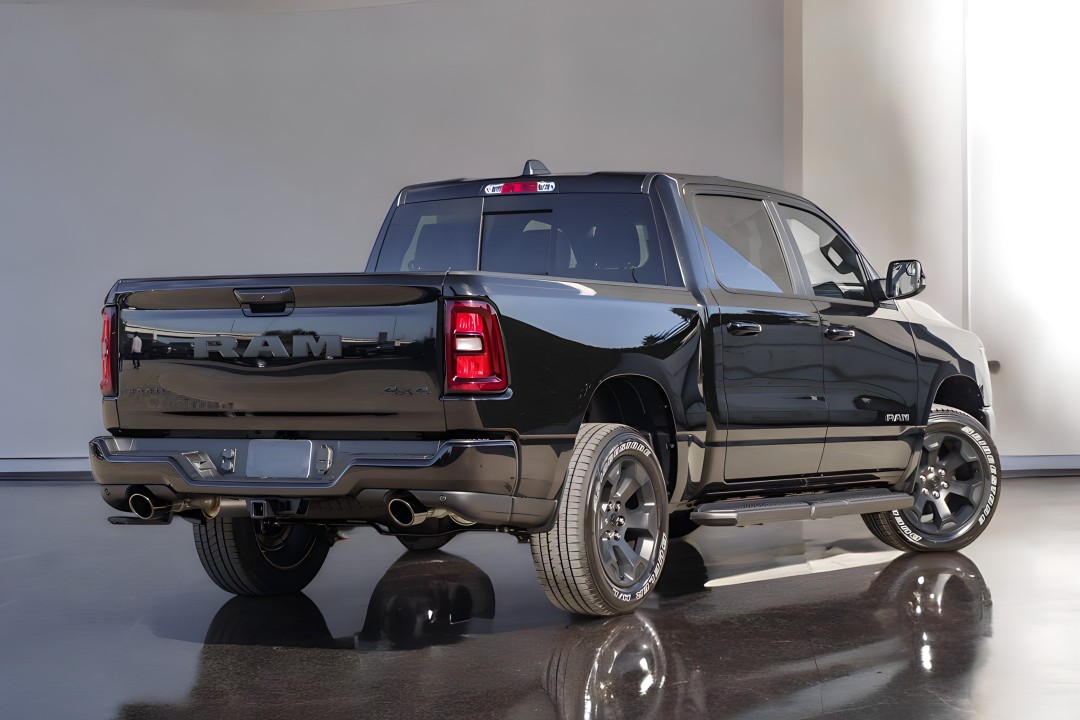 Dodge RAM 1500 Sport (4)