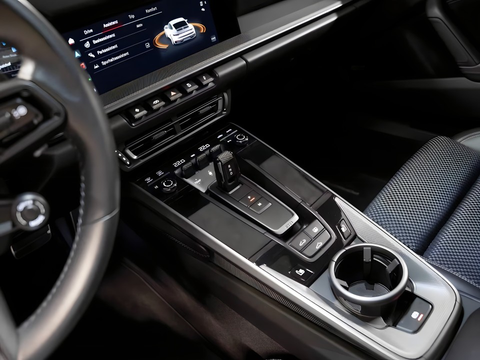 Porsche 911 Carrera - foto 16