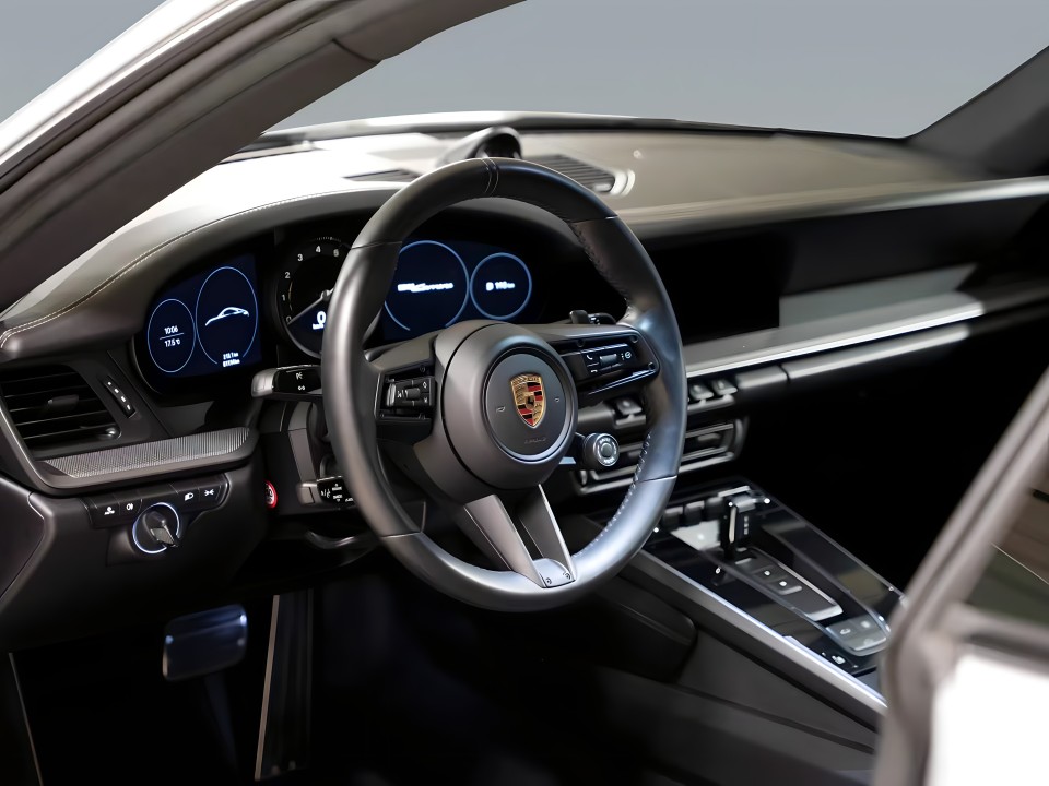 Porsche 911 Carrera - foto 7