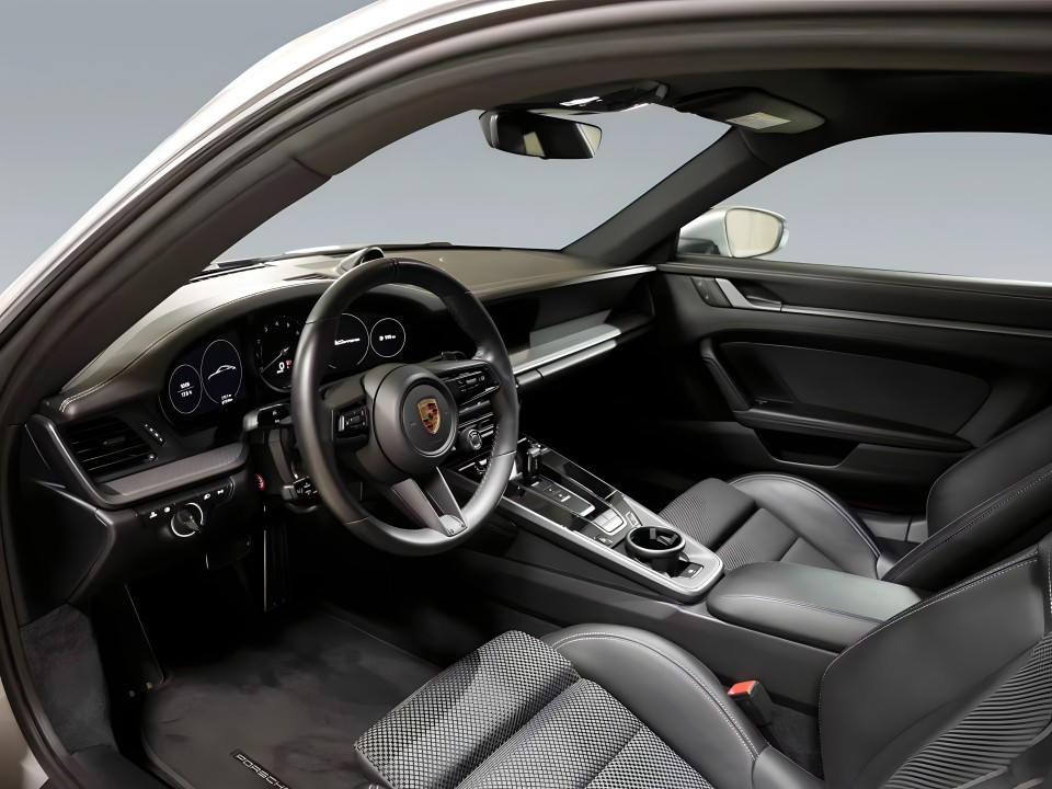 Porsche 911 Carrera - foto 8