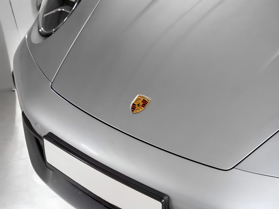 Porsche 911 Carrera - foto 28