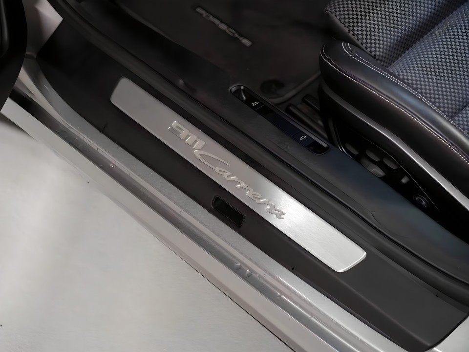 Porsche 911 Carrera - foto 27
