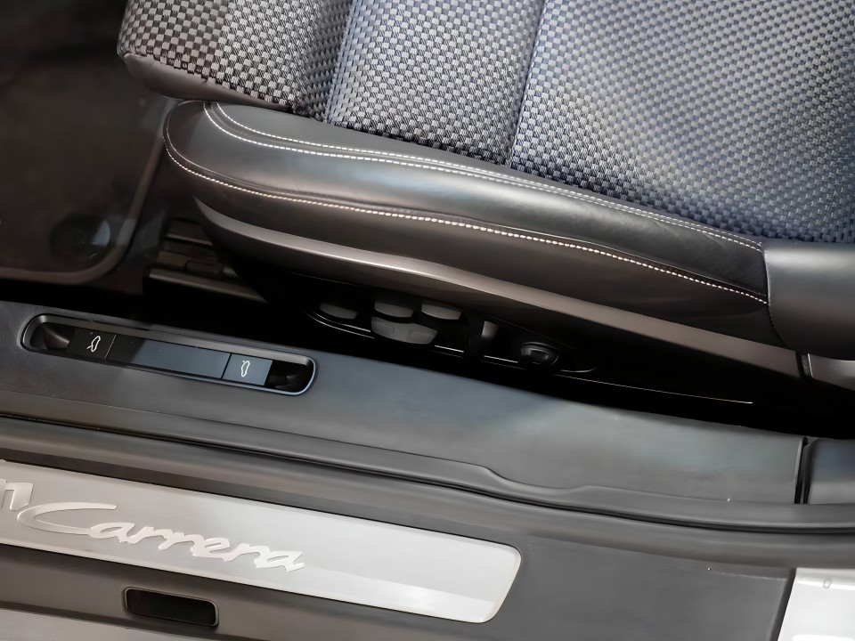 Porsche 911 Carrera - foto 26