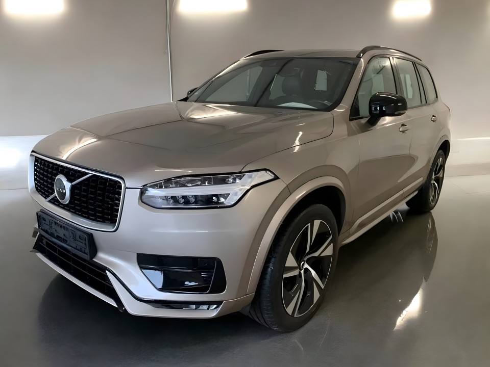 Volvo XC 90 R Design (4)