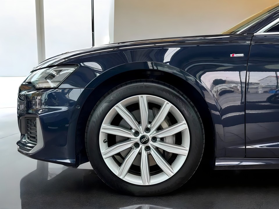 Audi A6 50 TDI Quattro S-line - foto 14