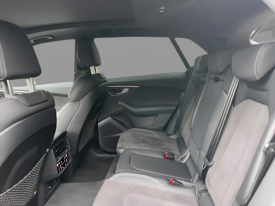 Audi Q8 50 TDI Quattro - foto 6