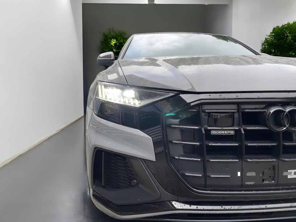 Audi Q8 50 TDI Quattro - foto 12