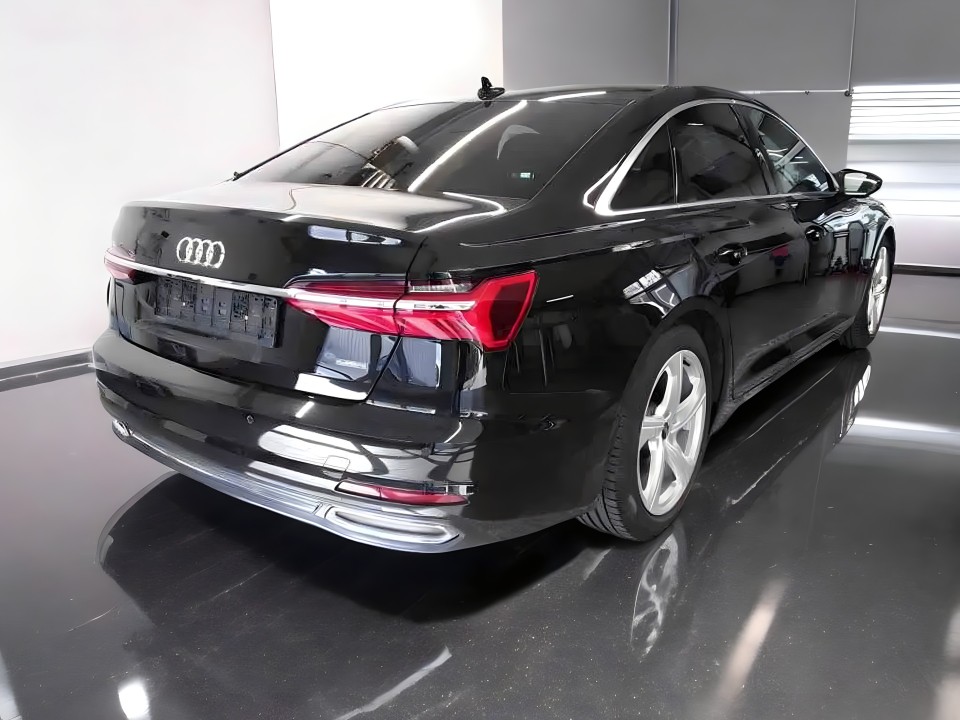 Audi A6 50 TDI Quattro S-line (2)