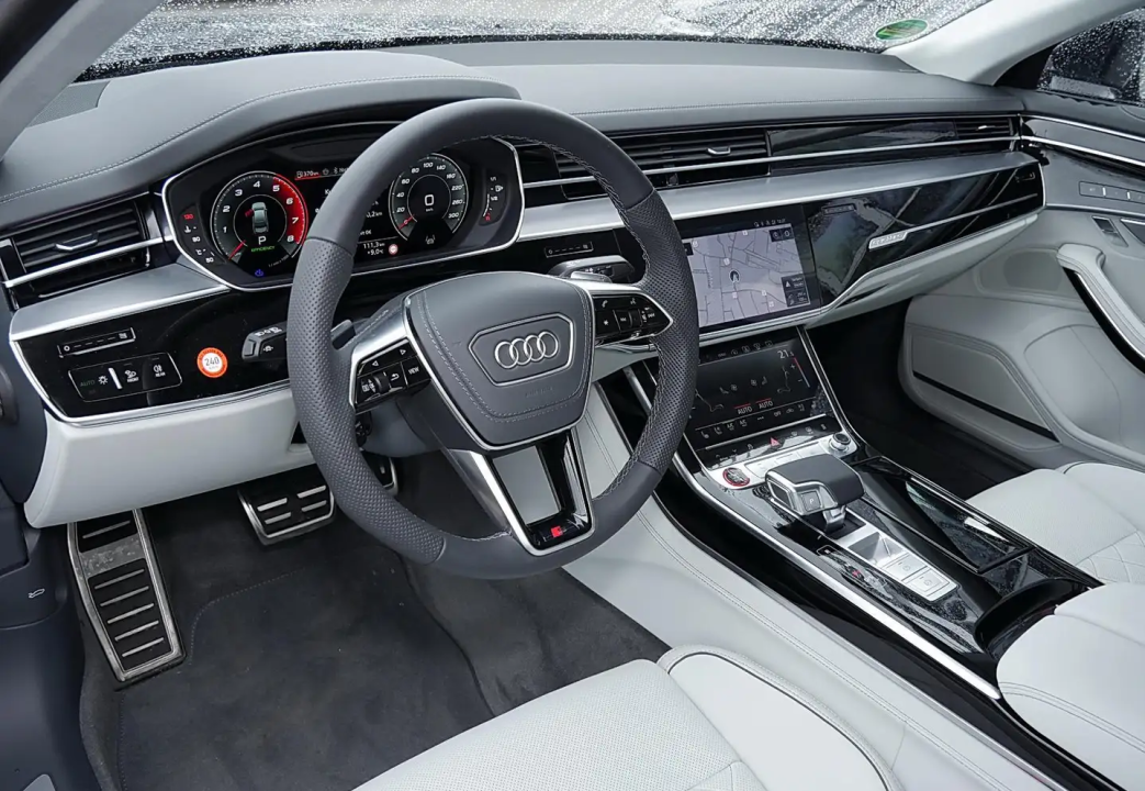 Audi S8 4.0 TFSI - foto 7