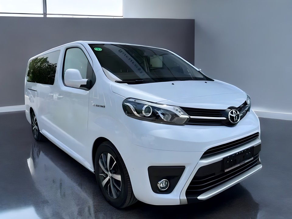 Toyota Proace Verso Electric 100KW L2H1 VIP