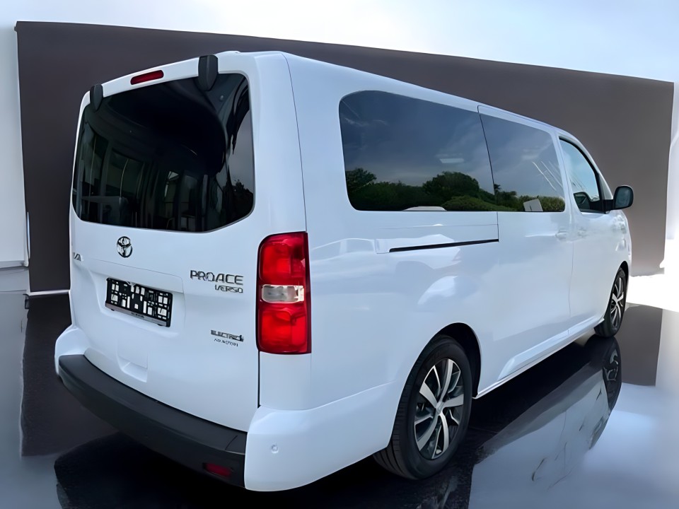 Toyota Proace Verso Electric 100KW L2H1 VIP (4)