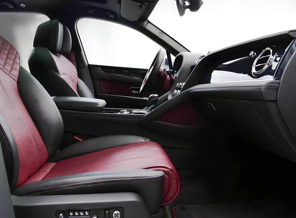 Bentley Bentayga V8 First Edition - foto 10