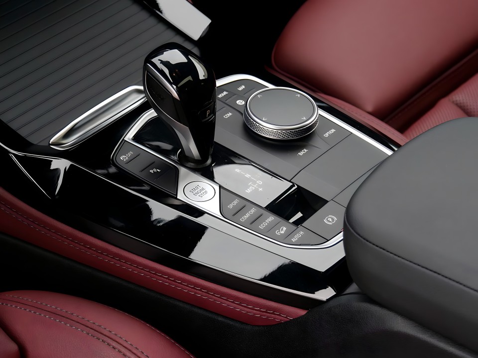 BMW X4 xDrive20i M-Sport - foto 18