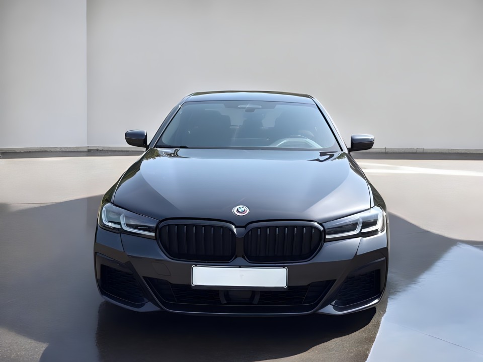 BMW Seria 5 520d xDrive M-Sport - foto 8