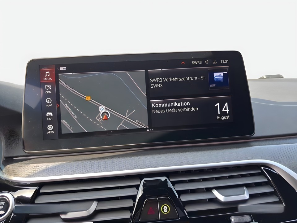 BMW Seria 5 520d xDrive M-Sport - foto 15