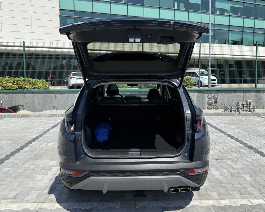 Hyundai Tucson 1.6 TURBO GDI 180 CP 4Х4 - 7DCT Luxury - foto 29