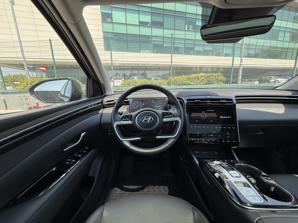 Hyundai Tucson 1.6 TURBO GDI 180 CP 4Х4 - 7DCT Luxury - foto 22