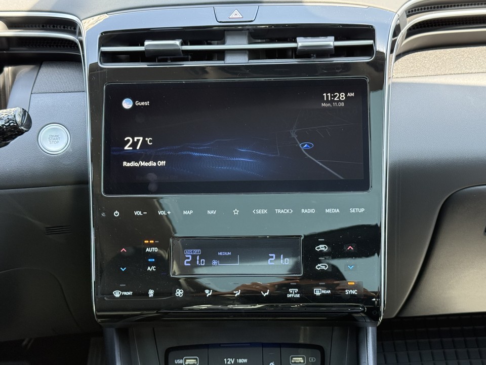 Hyundai Tucson 1.6 TURBO GDI 180 CP 4Х4 - 7DCT Luxury - foto 24